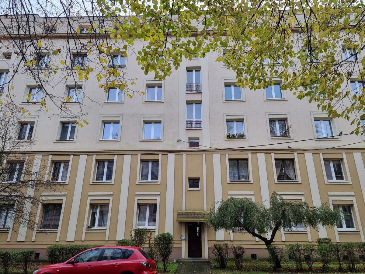Jazz Apartament Czestochowa Centrum 2-Bedroom Exterior foto